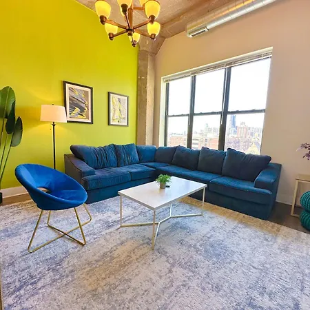 Luxury Cozy 2Br With Optional Parking And Gym Access Near Mccormick Place, Lakefront And Soldier Field