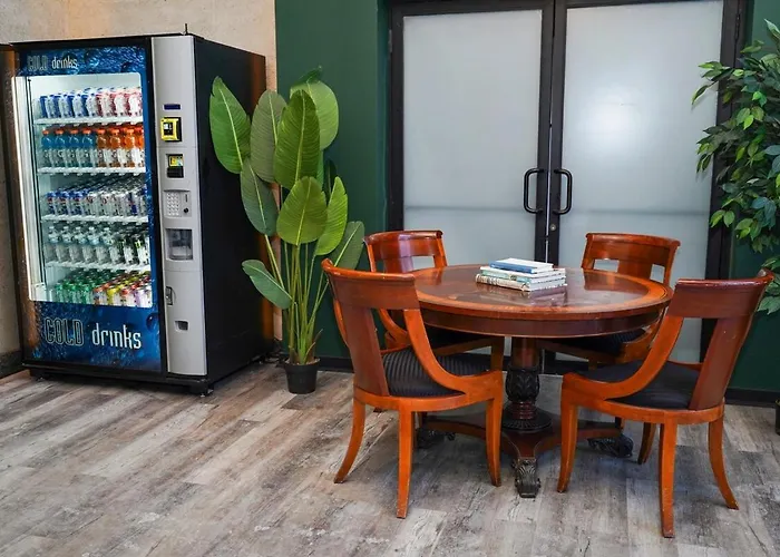 Apartment Luxury Cozy 2br With Optional Parking And Gym Access Near Mccormick Place, Lakefront And Soldier Field *